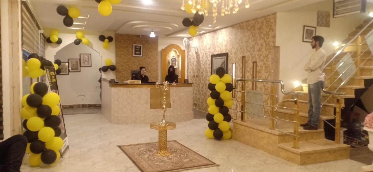 Hotel S.R. Lounge Multan Eksteriør bilde