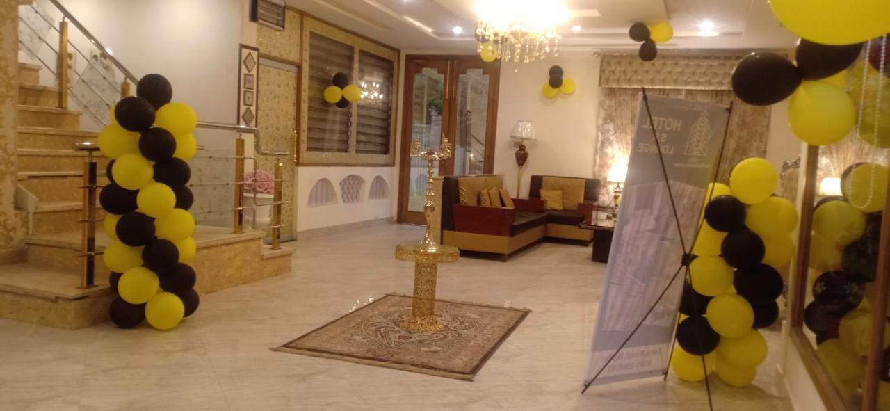 Hotel S.R. Lounge Multan Eksteriør bilde